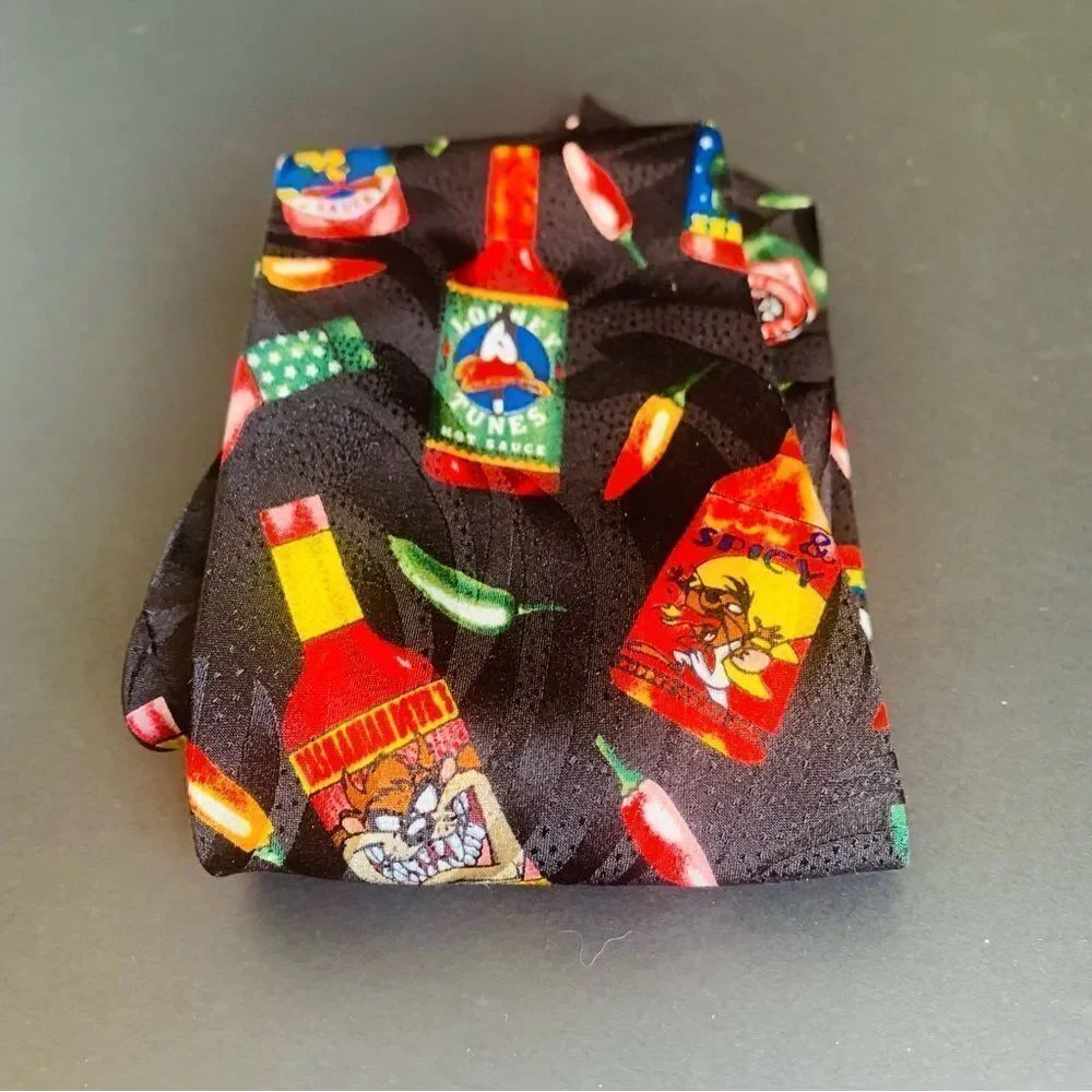 VTG Looney Tunes Hot Sauce Tie